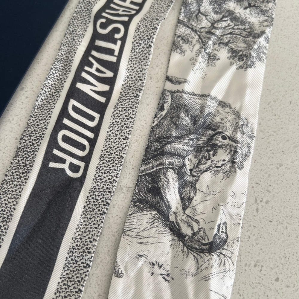 Dior Gray and White Silk Twilly Scarf  NWOT - Picture 2 of 3